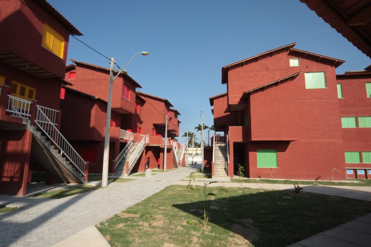 Conjunto Habitacional do Vila do Mar, realizado pela gestão da ex-prefeita Luizianne Lins com recursos do PAC - Foto: Thiago Gaspar